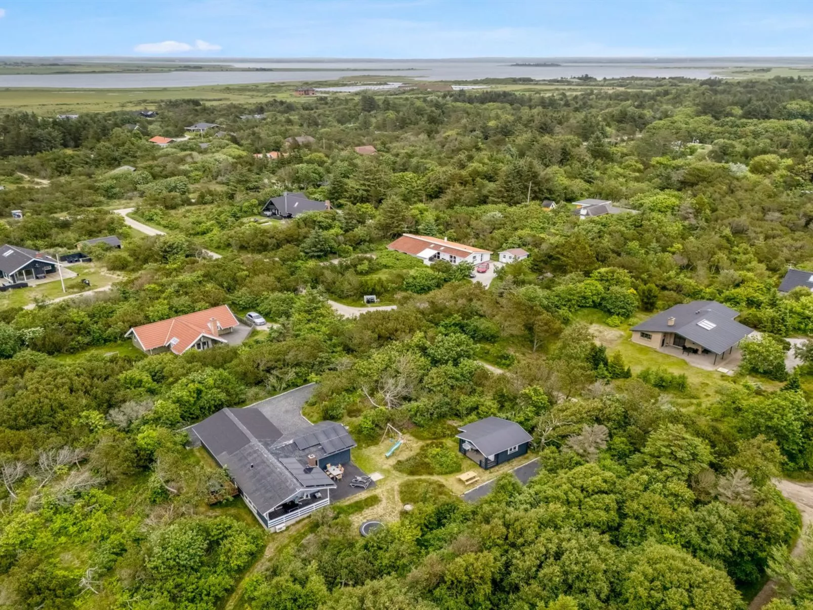 "Tameka" - 1.2km from the sea-Buiten