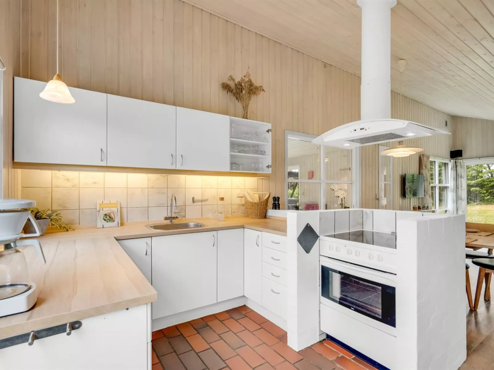 "Adrienne" - 240m from the sea-Buiten