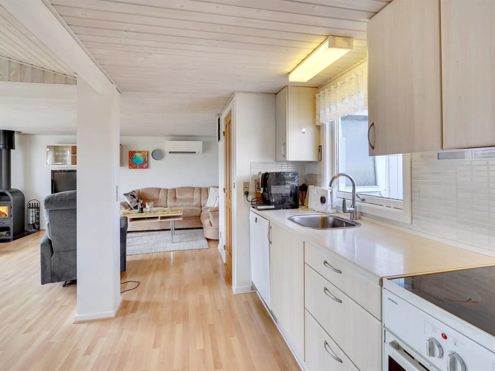 "Dragan" - 250m from the sea-Binnen