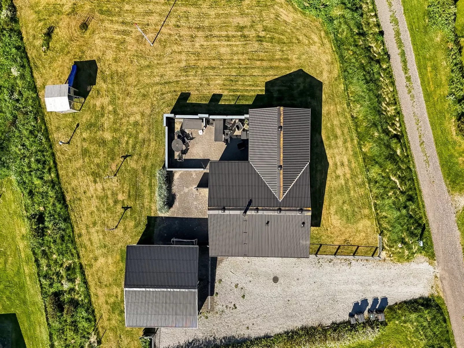 "Signe" - 700m from the sea-Buiten