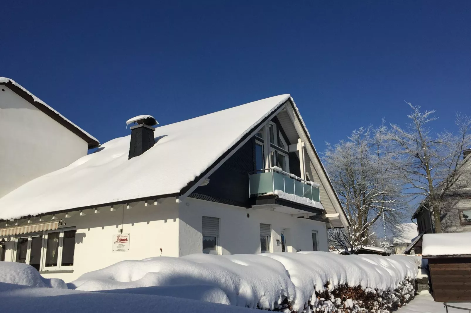 Ferienhaus Jahnes Winterberg-Exterieur winter