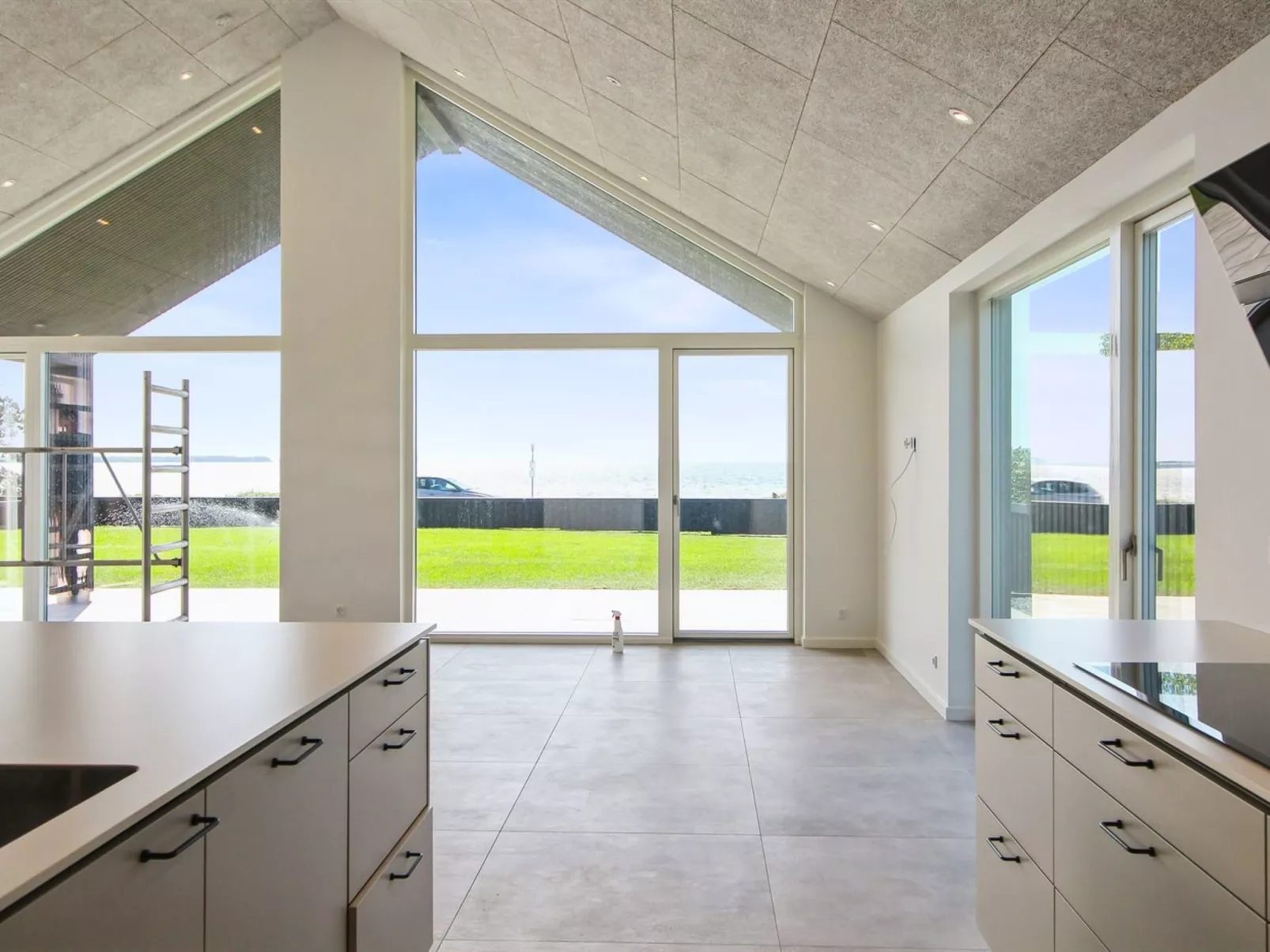 "Straale" - 50m from the sea-Binnen