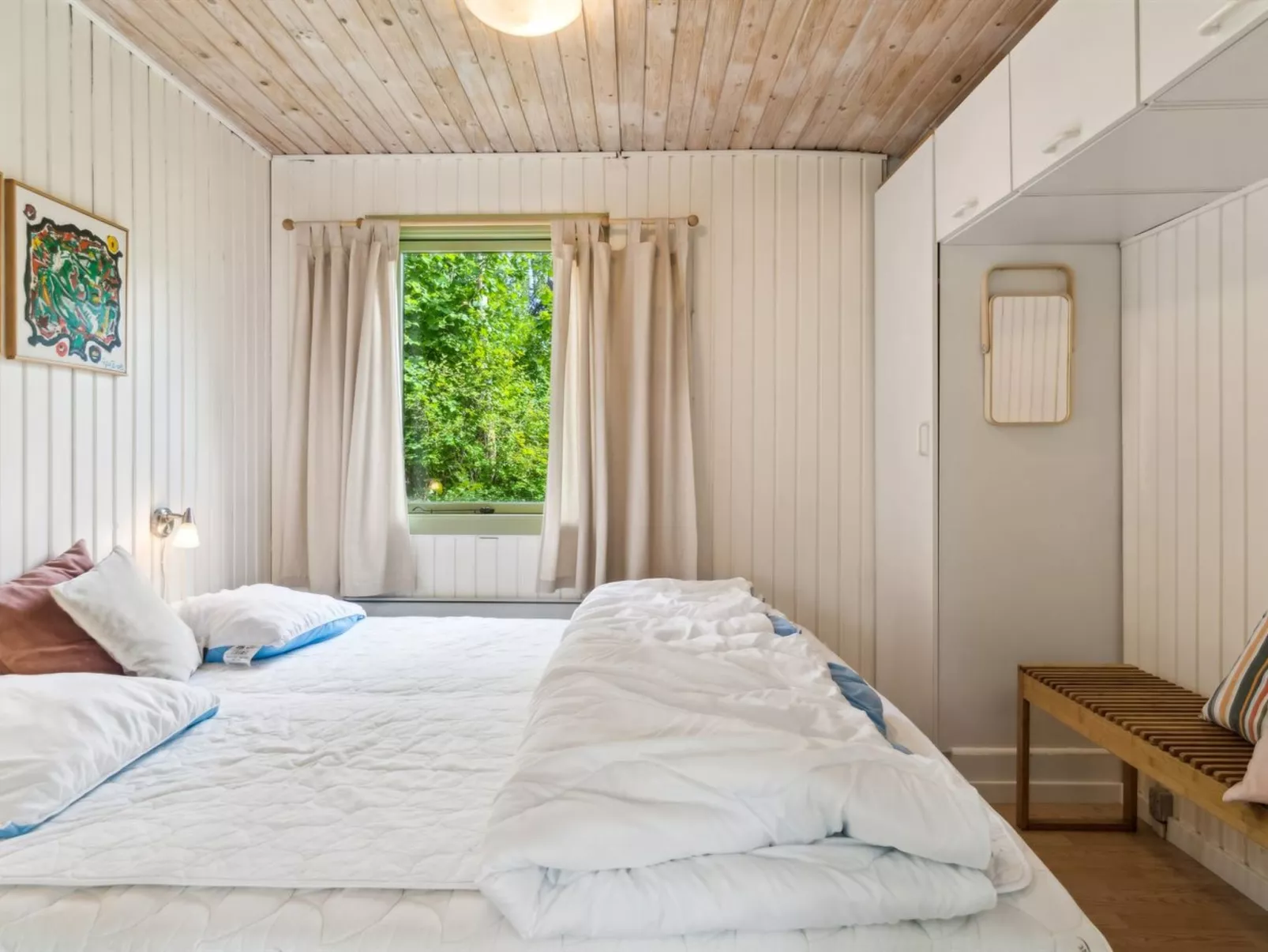 "Lovisa" - 7km from the sea-Binnen