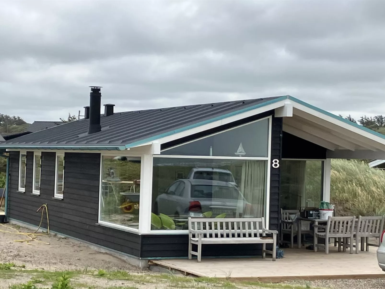 "Zina" - 50m from the sea-Binnen