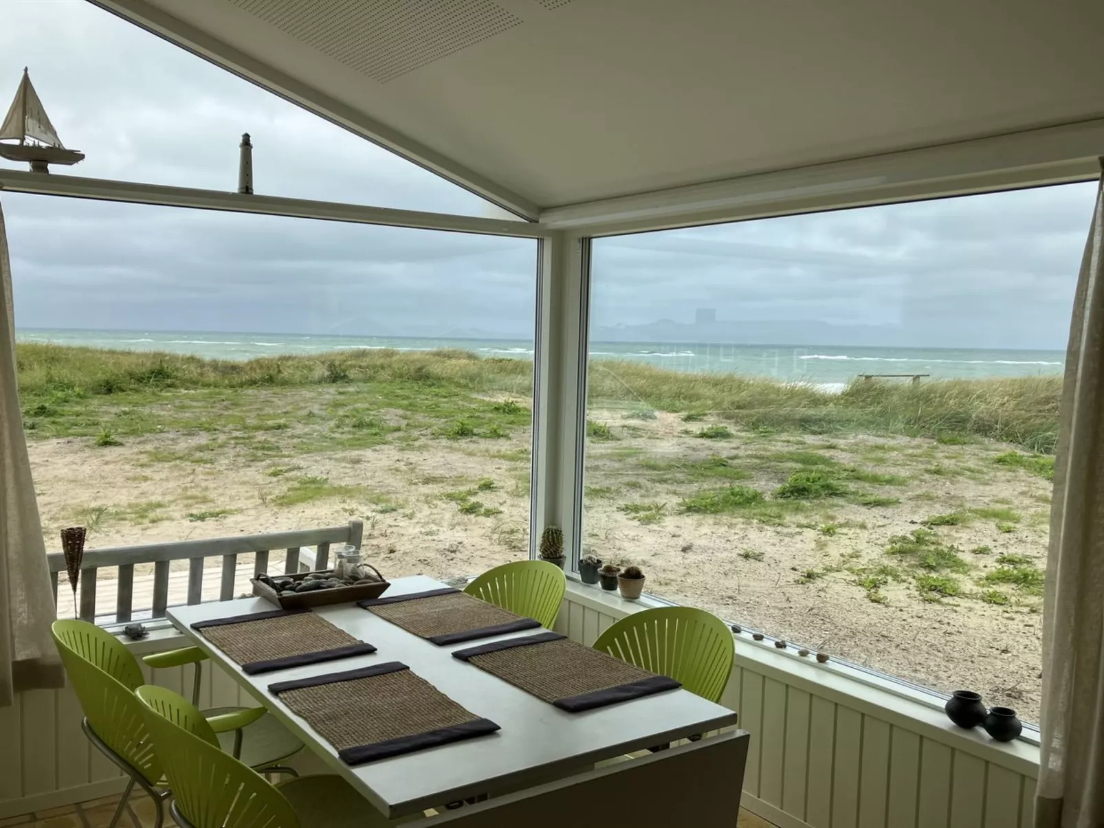"Zina" - 50m from the sea-Binnen