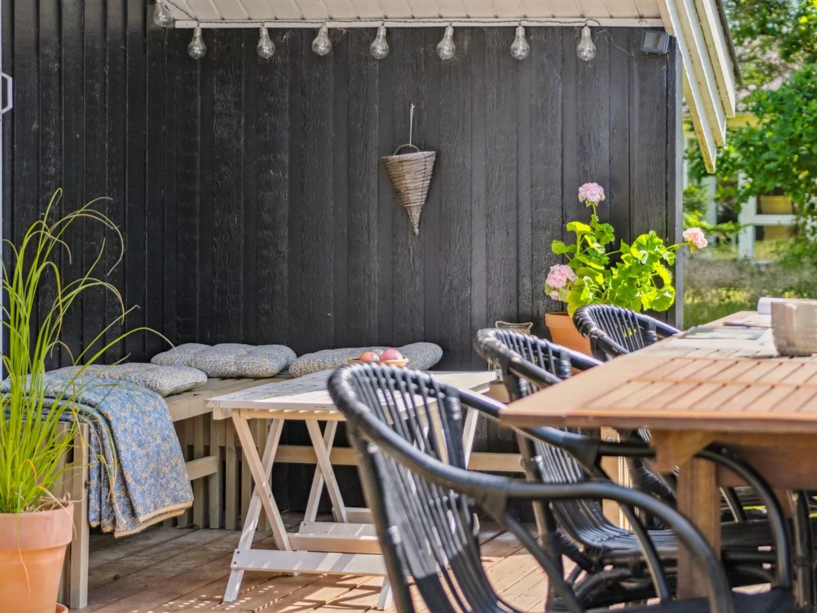 "Nayati" - 800m from the sea-Buiten