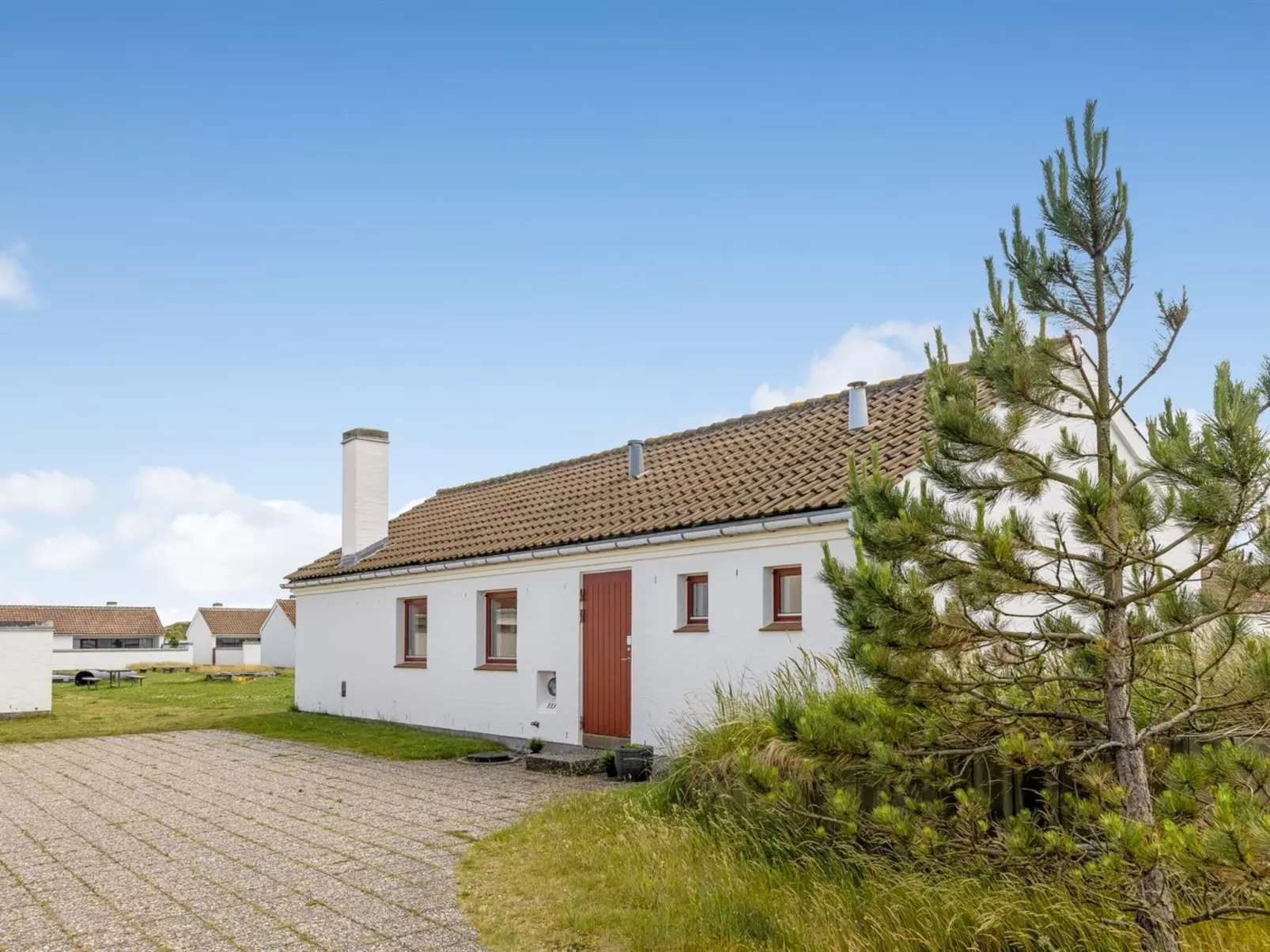 "Leny" - 900m from the sea-Buiten