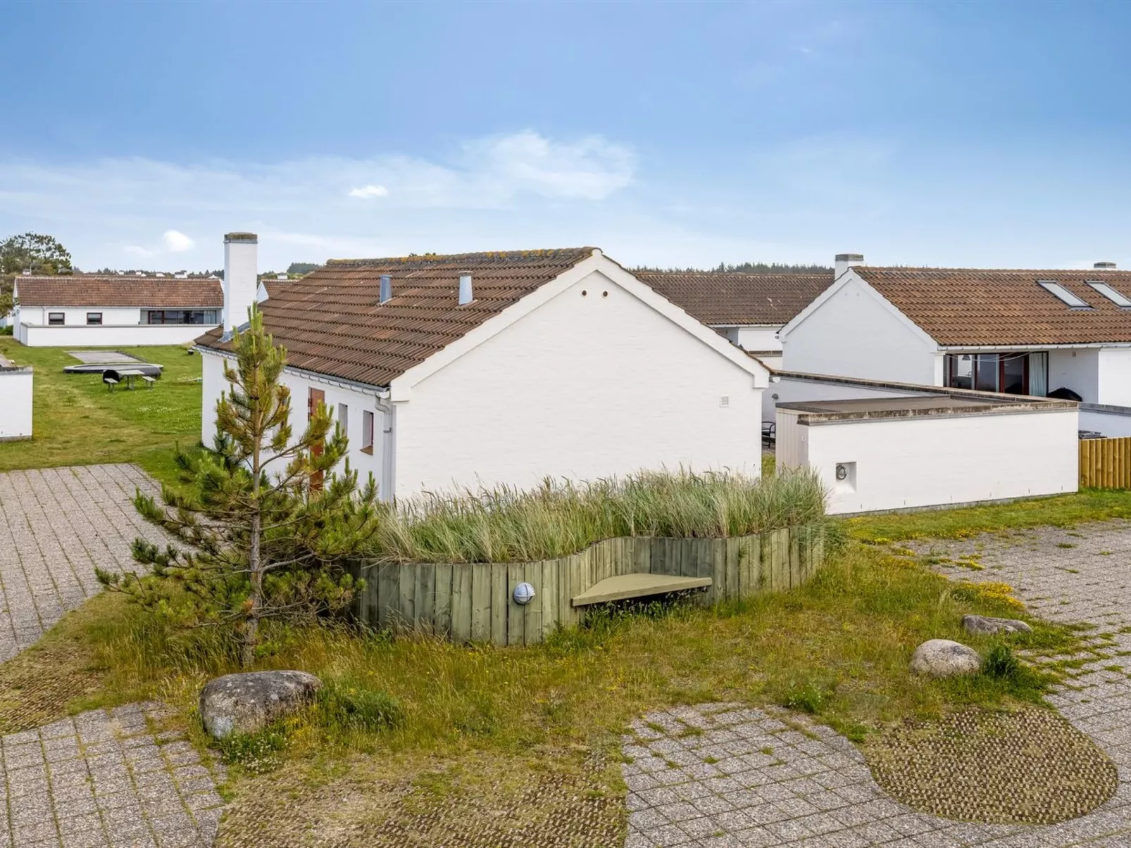"Leny" - 900m from the sea-Buiten