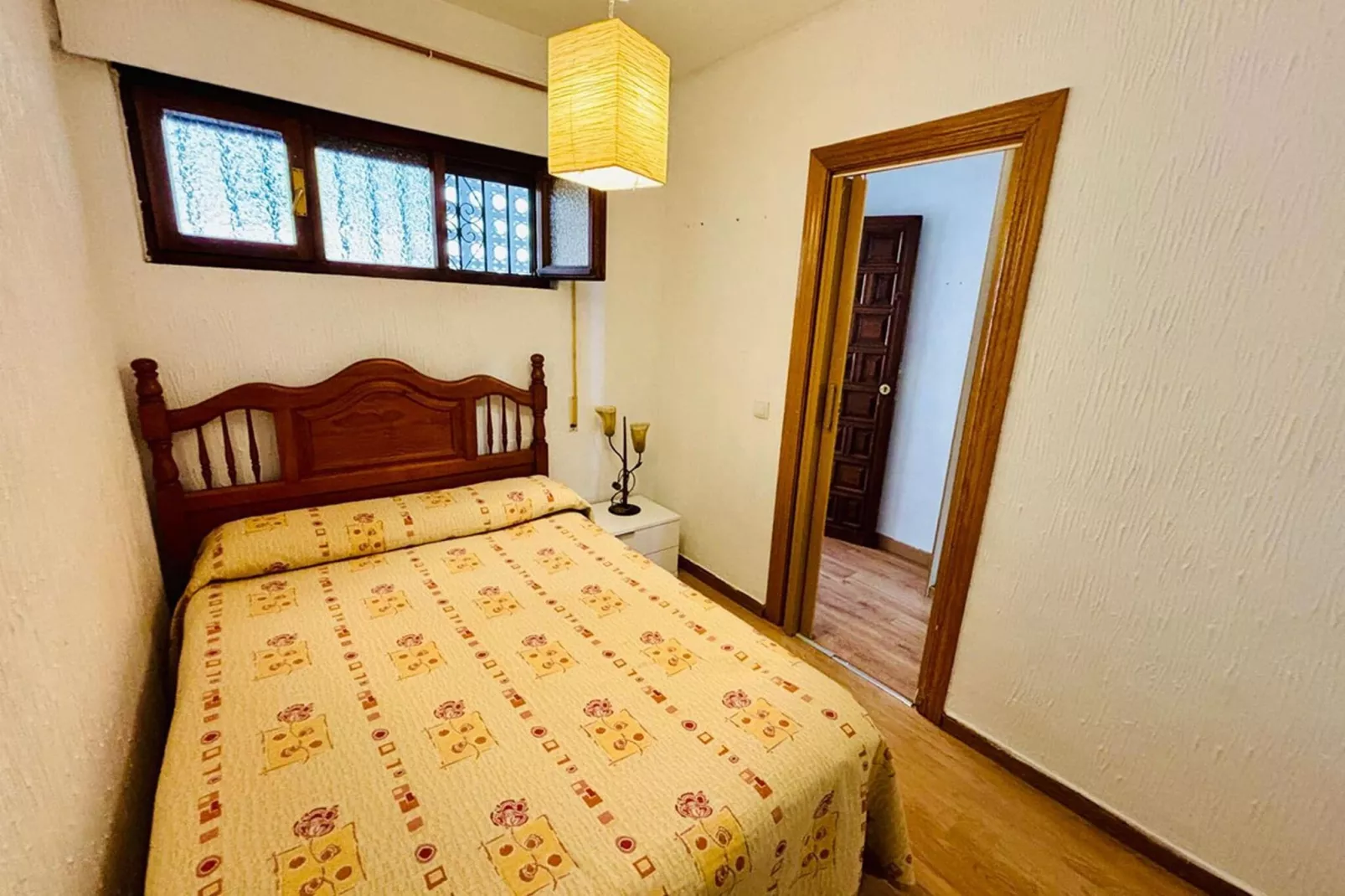 Apartamento Reina Sofía Primera linea de playa-Slaapkamer