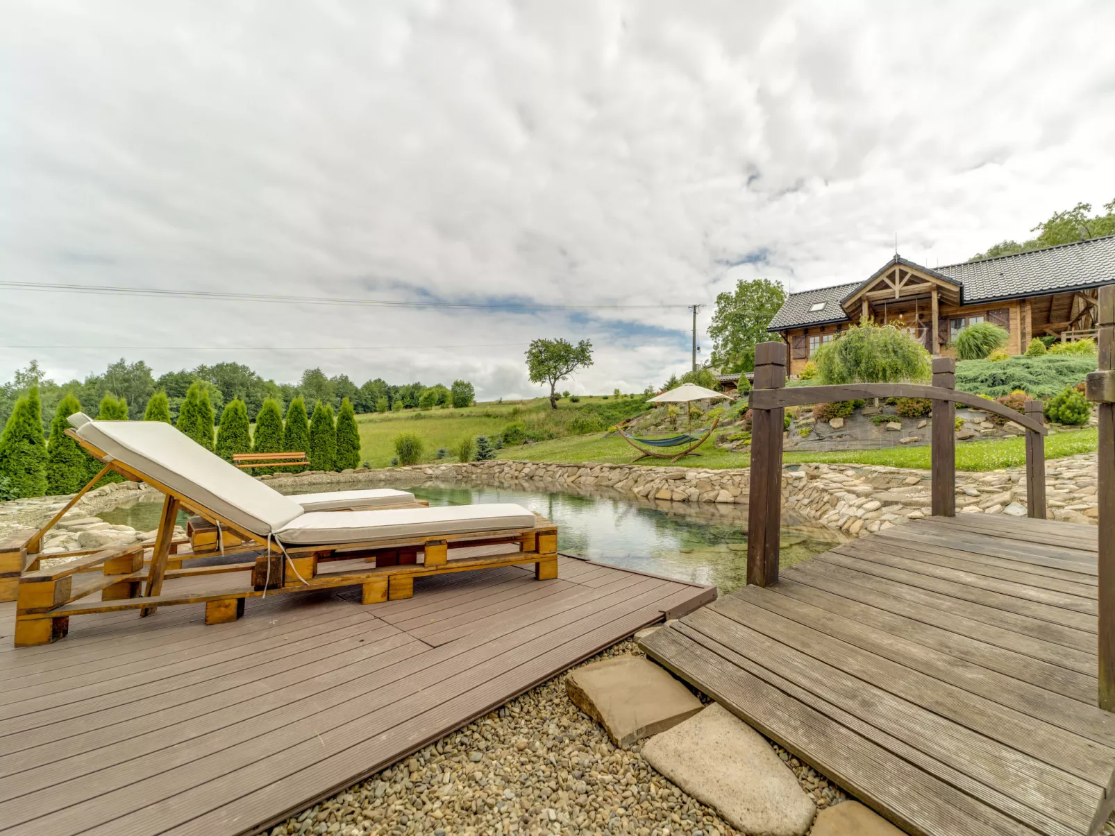 Bieszczady Chata-Buiten