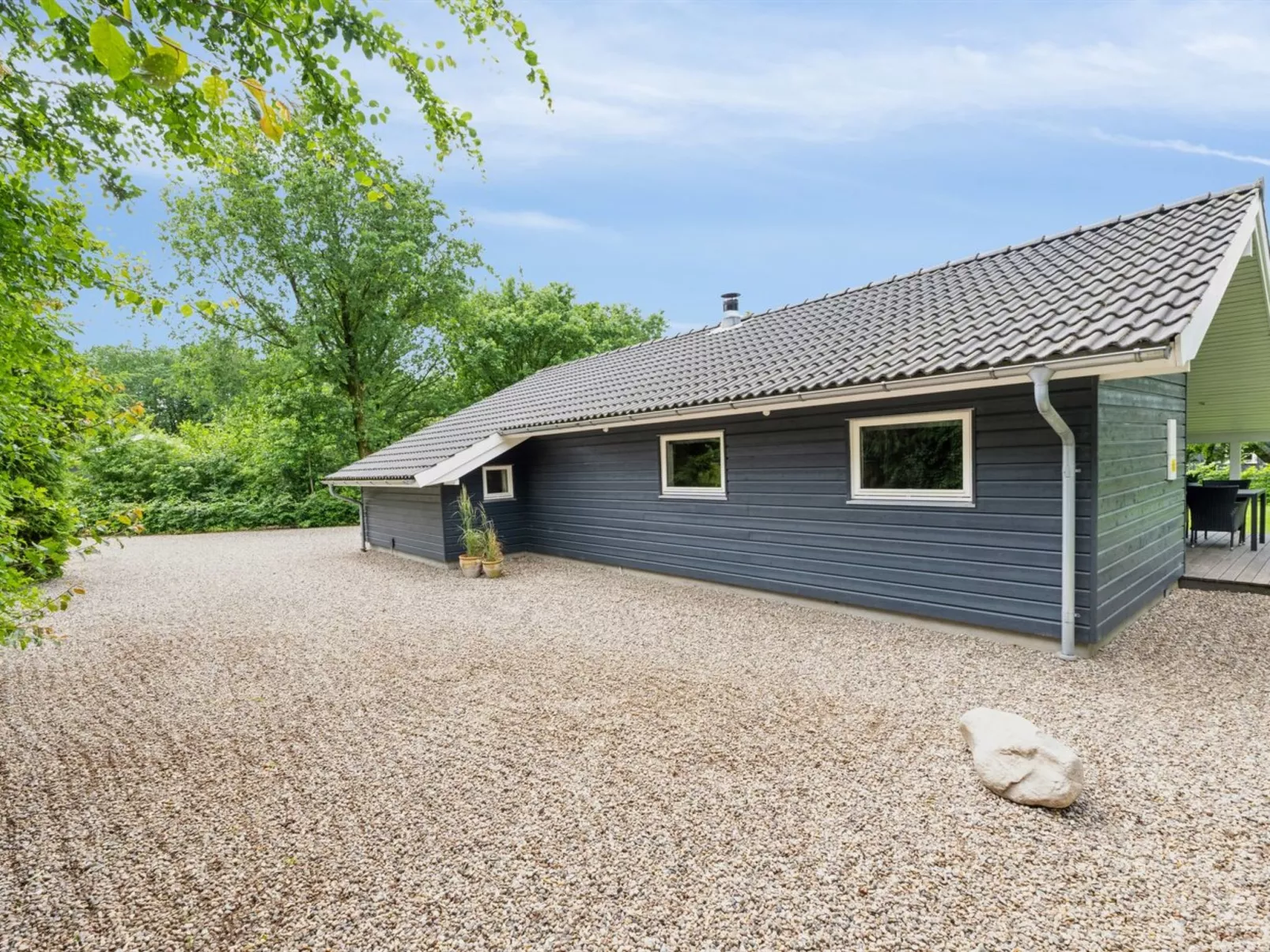 "Jette" - 30km from the sea-Binnen