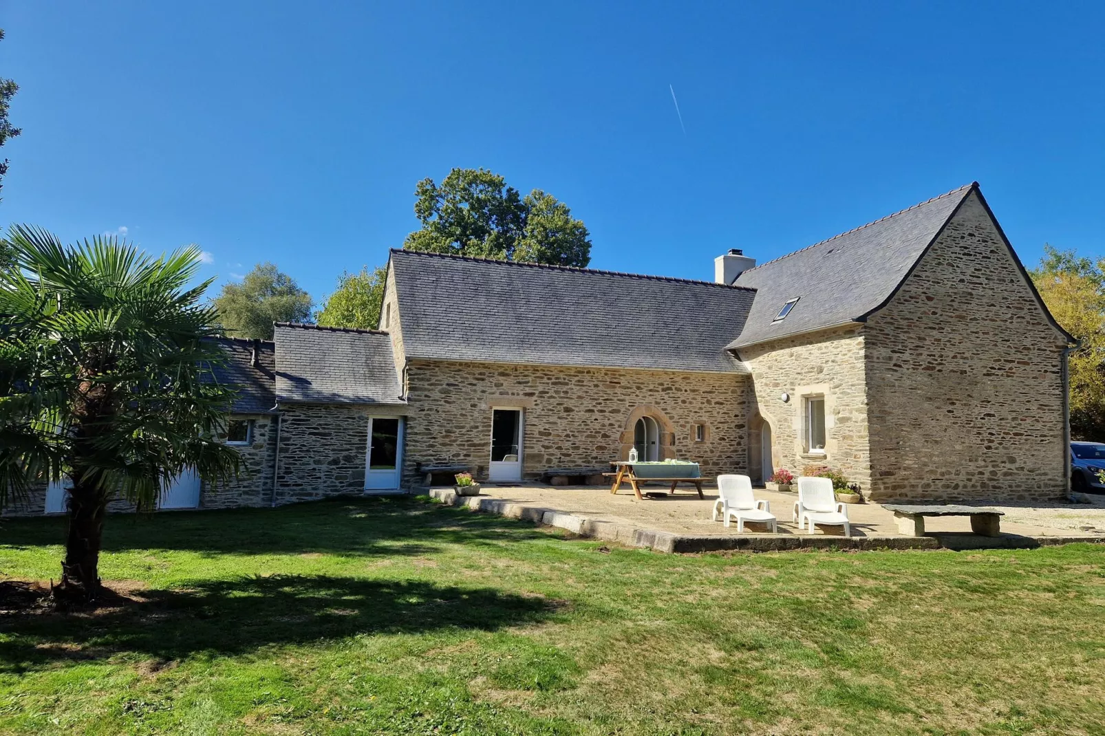 Holiday home Plouégat-Guérand