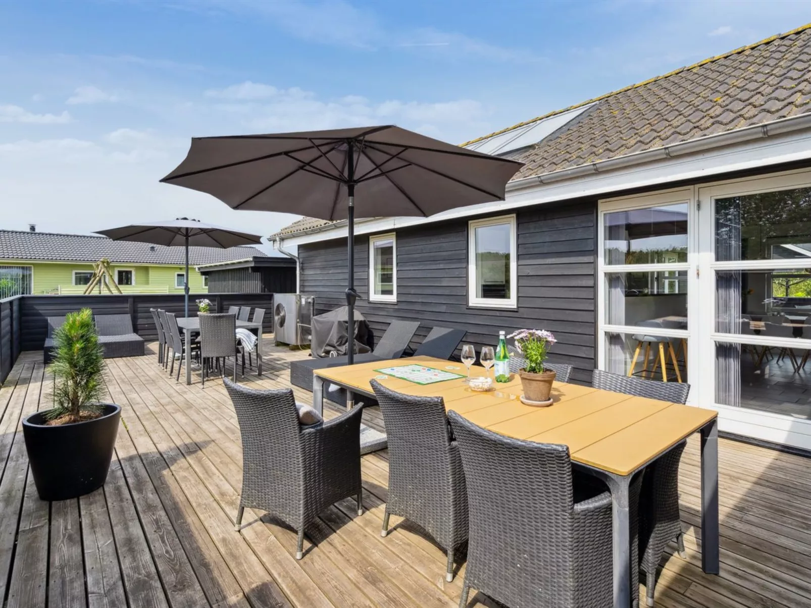 "Hakan" - 900m from the sea-Binnen