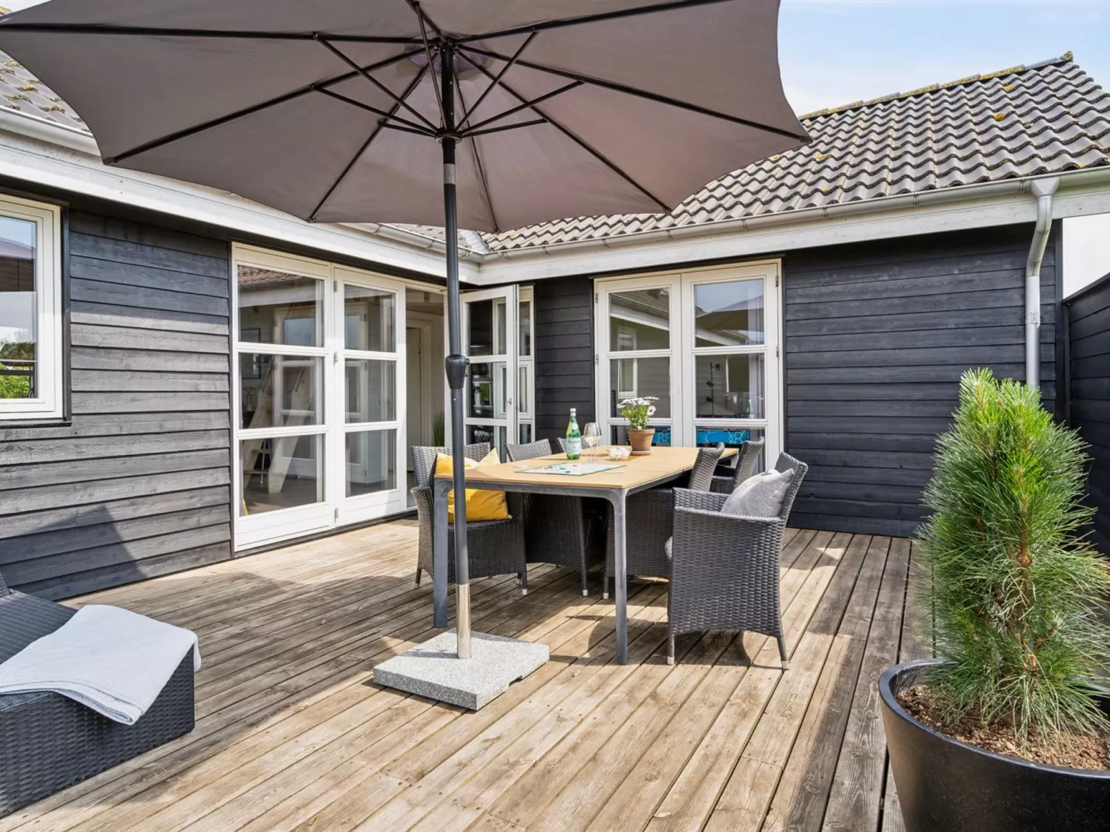"Hakan" - 900m from the sea-Buiten