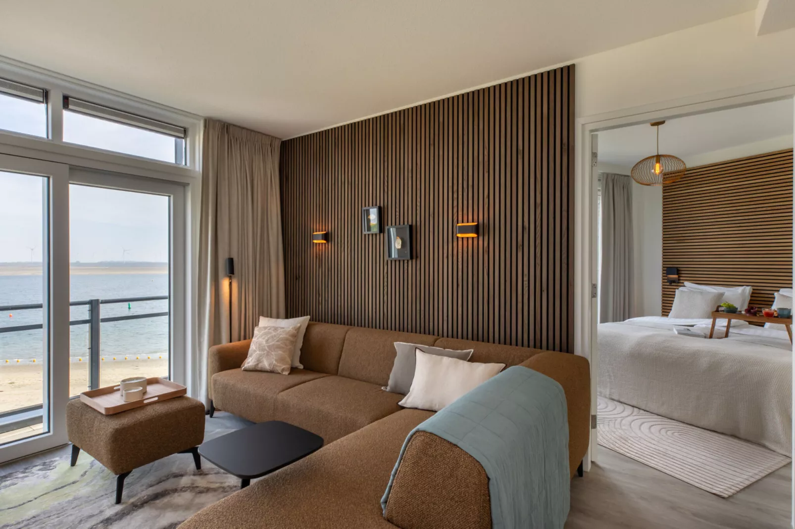 Luxe appartement Vista Maris - Havenweg 8-36 'Oester Oase'-Woonkamer