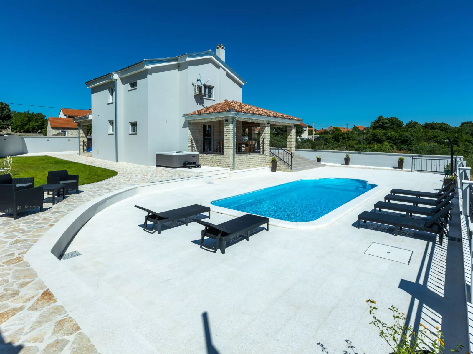 Villa Šime-Buiten