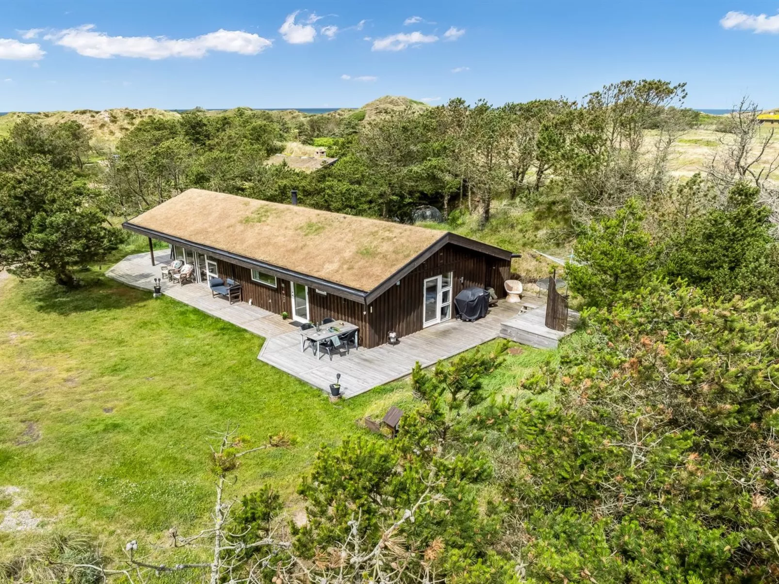"Lagho" - 500m from the sea-Buiten