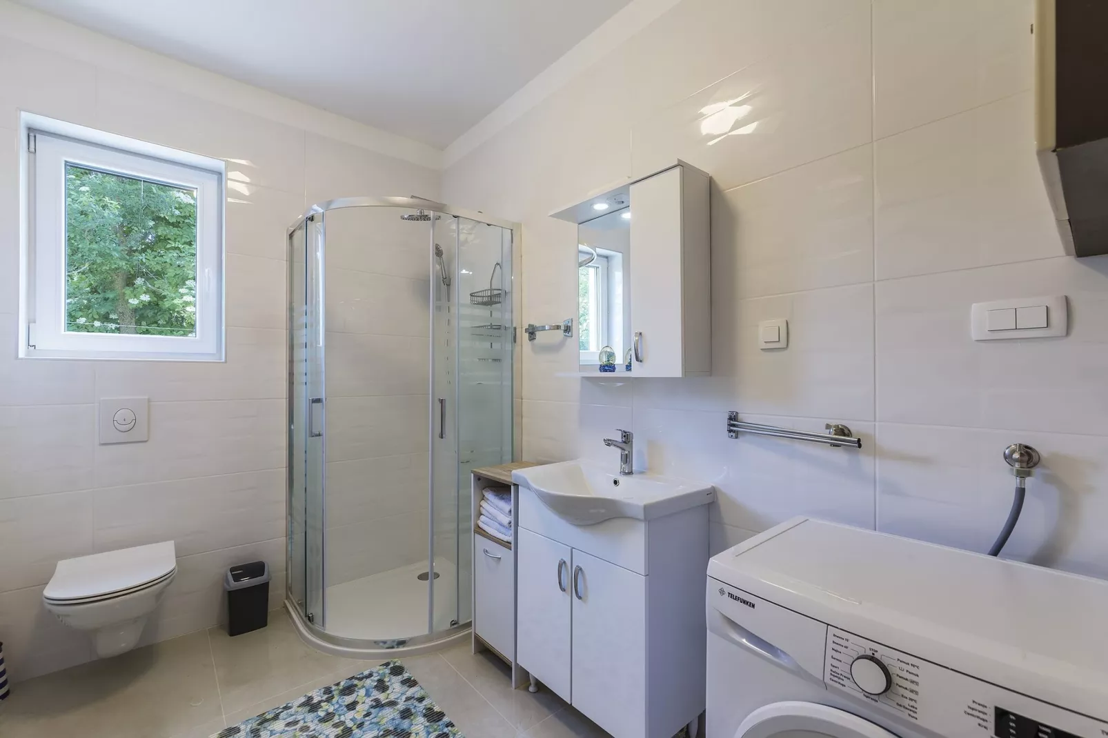 Villa Ana with private pool near Rabac-Badkamer