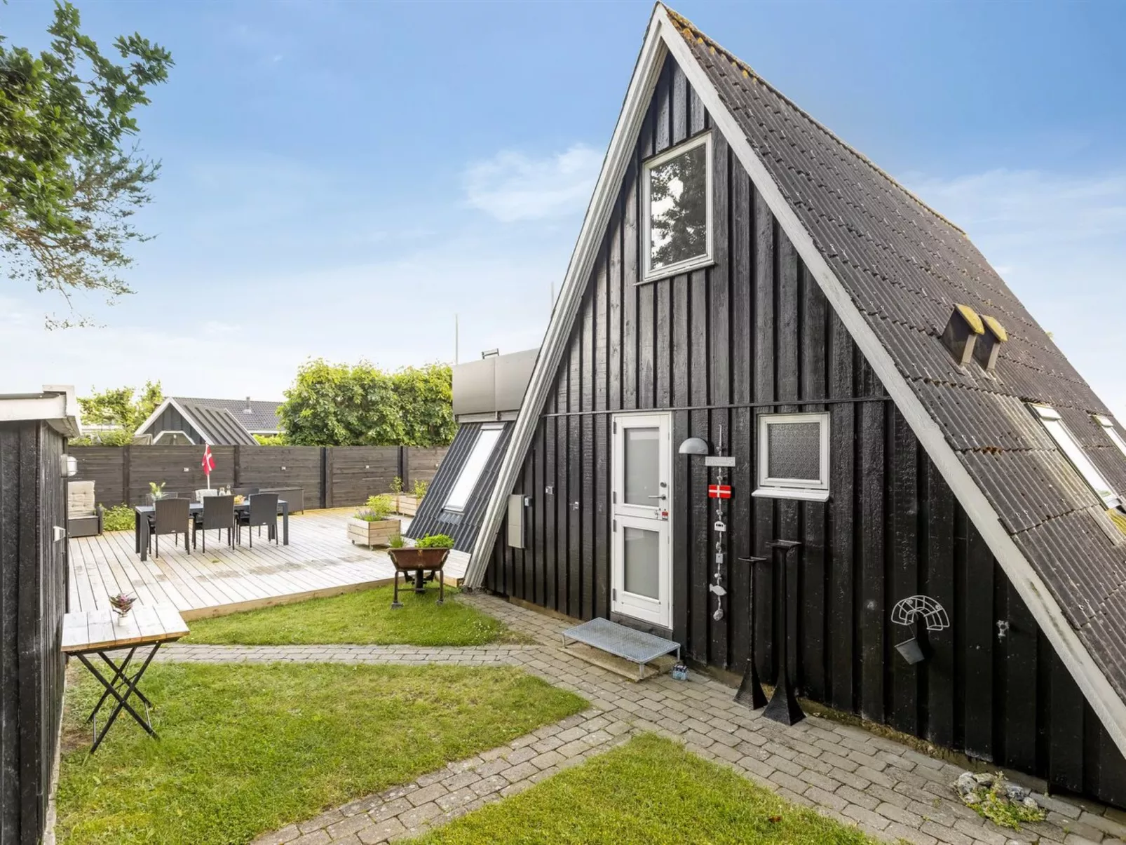 "Hunding" - 600m from the sea-Buiten