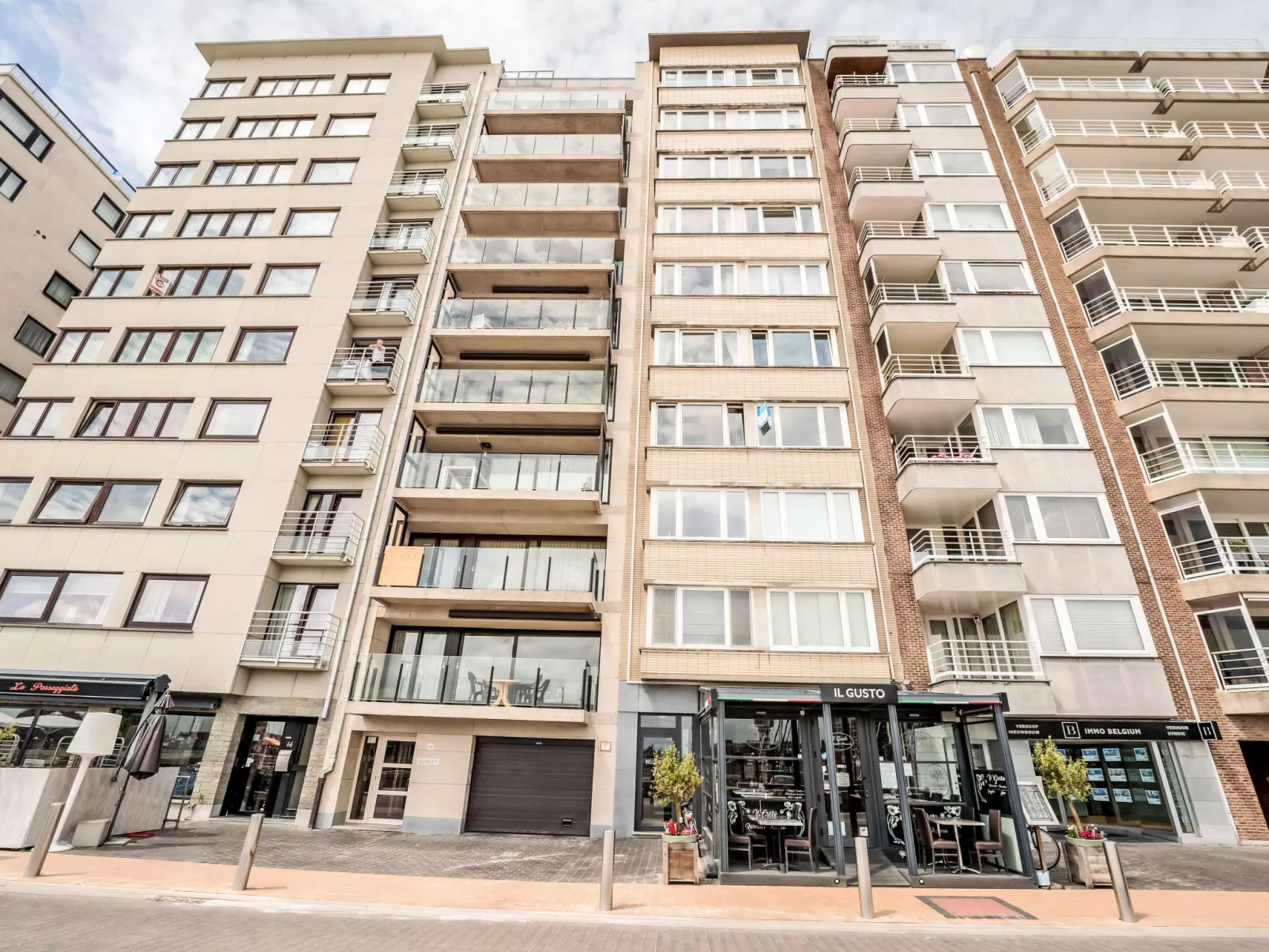 Bella I with parking and harbour view-Buiten