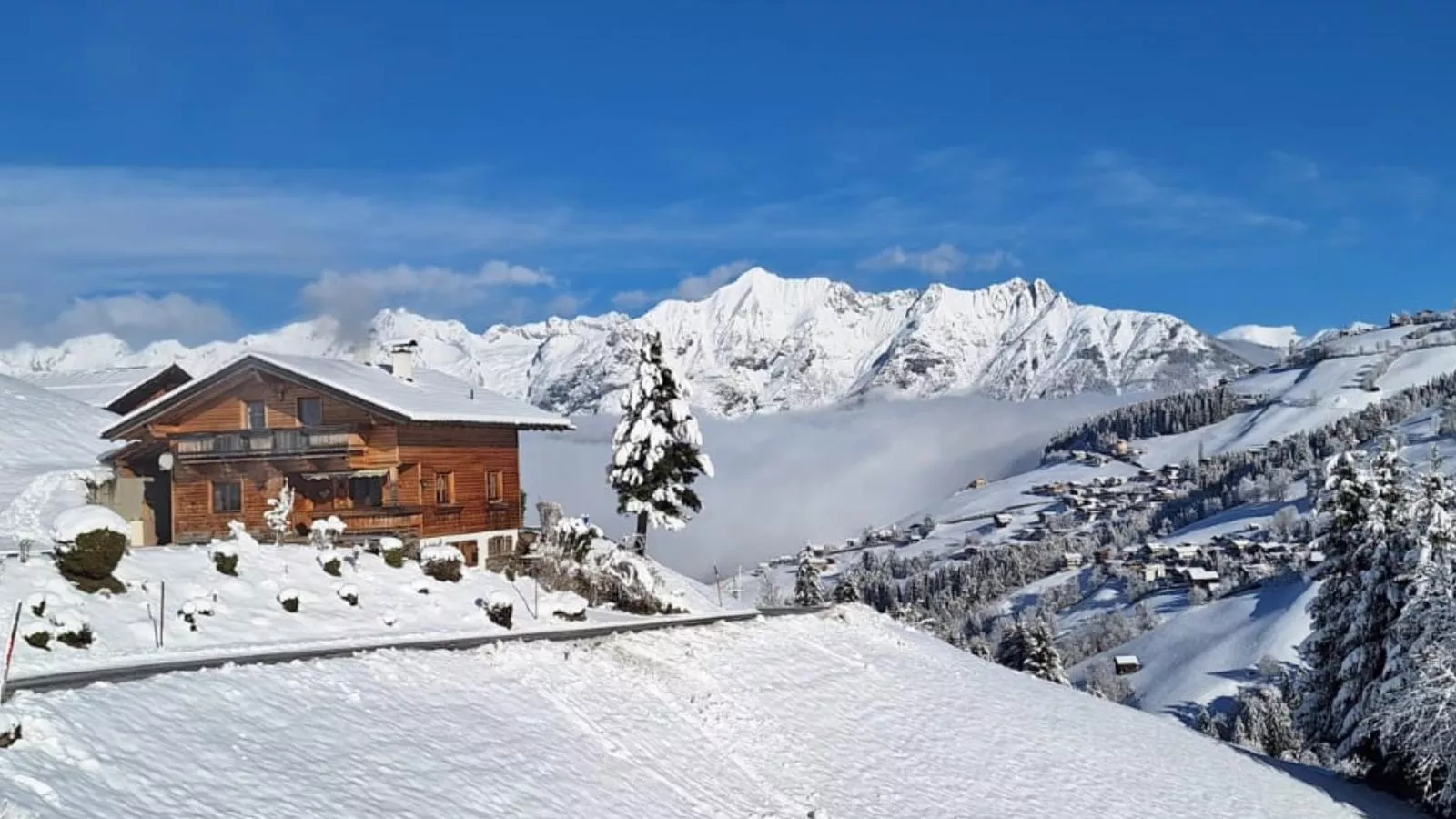 Zuhäusel-Exterieur winter