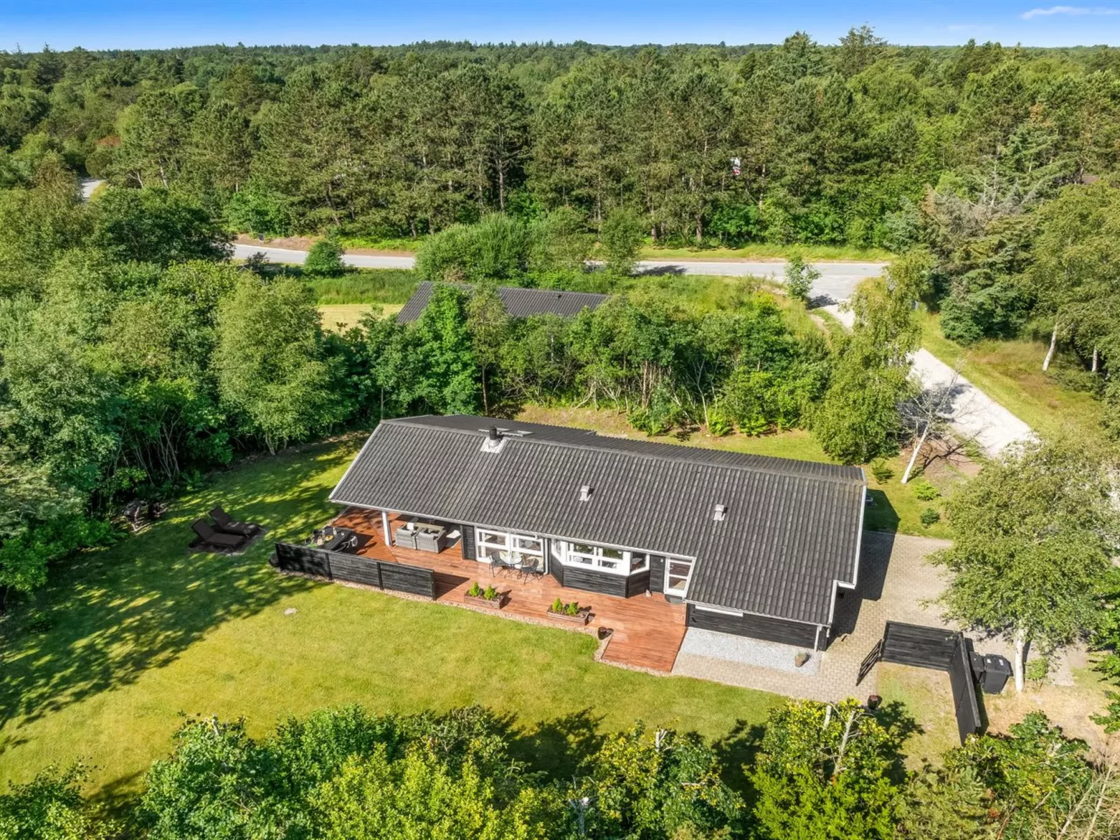 "Arny" - 1.5km from the sea-Buiten