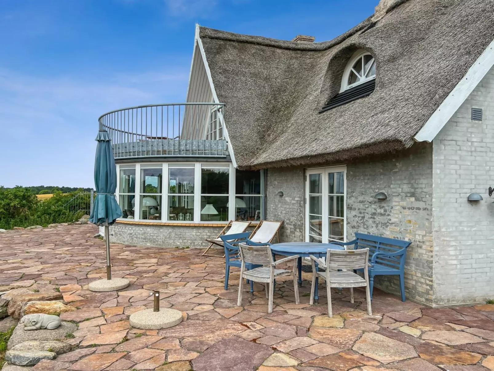 "Herlek" - 450m from the sea-Buiten