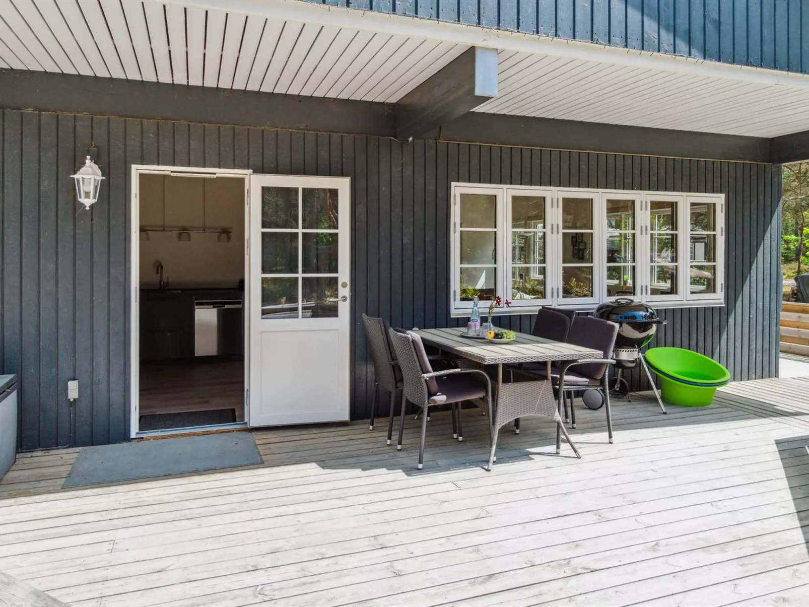 "Sjo" - 300m from the sea-Buiten