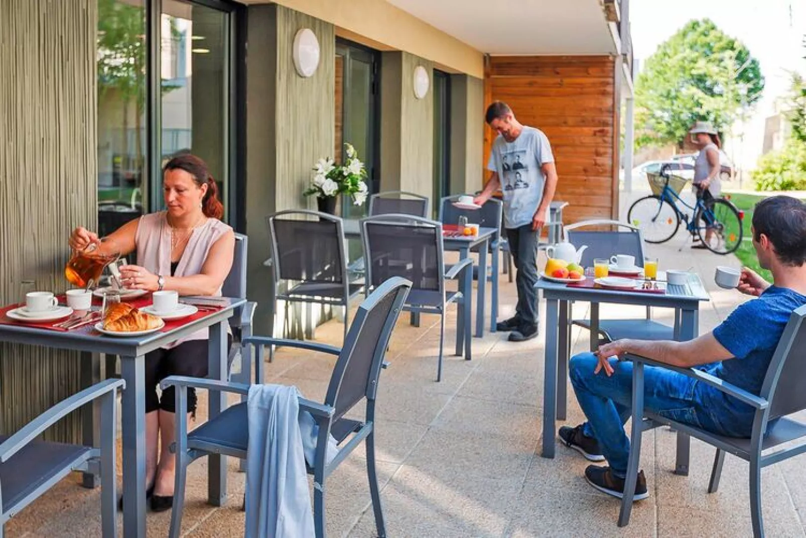 Vakantiehuis in Chinon met balkon of terras-Terras