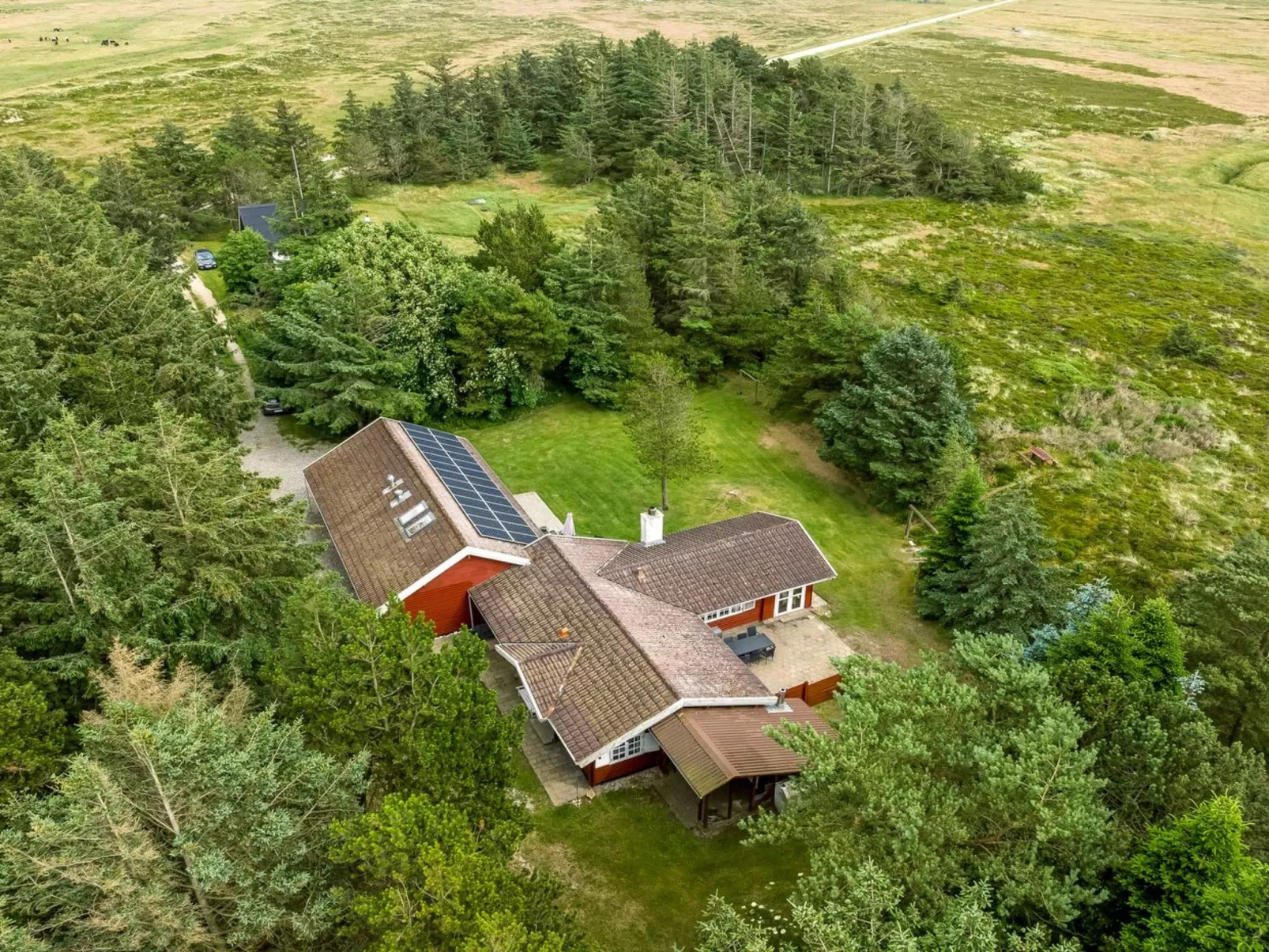 "Aisling" - 700m from the sea-Buiten