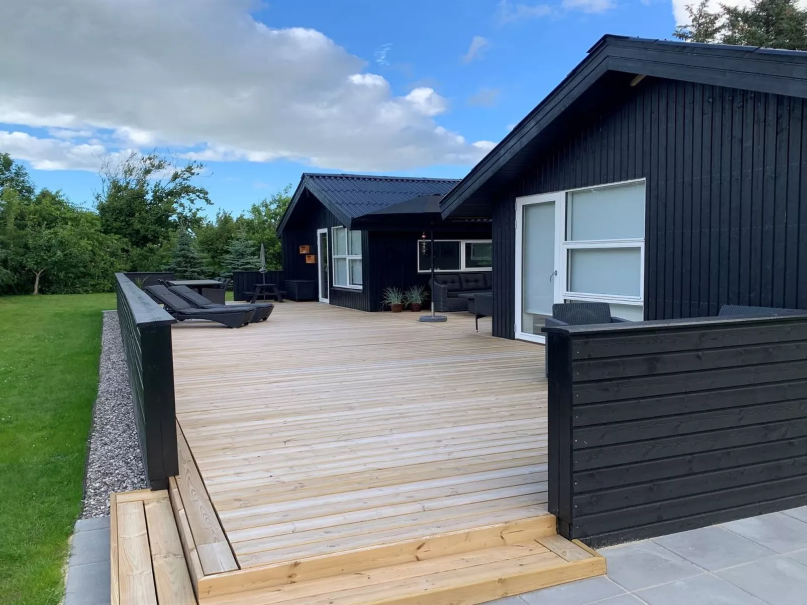 "Ema" - 1.9km from the sea-Buiten