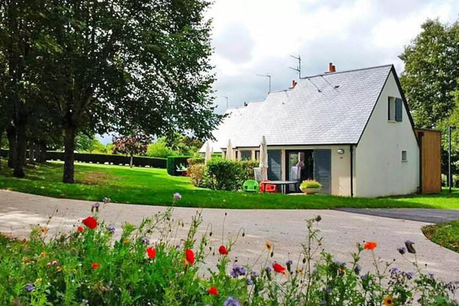 Holiday resort Amboise Les Châteaux de la Loire - Amboise // Gîte 3 pcs 7 pers et 1 bébé-Buitenkant zomer