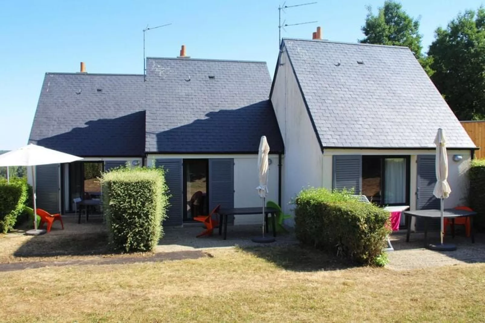 Holiday resort Amboise Les Châteaux de la Loire - Amboise // Gîte 3 pcs 7 pers et 1 bébé-Buitenkant zomer