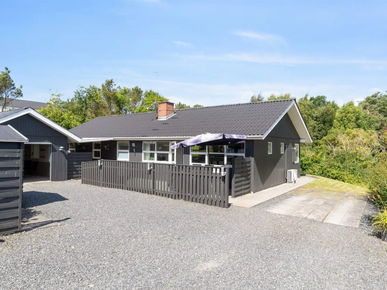 "Danja" - 1.7km from the sea-Buiten