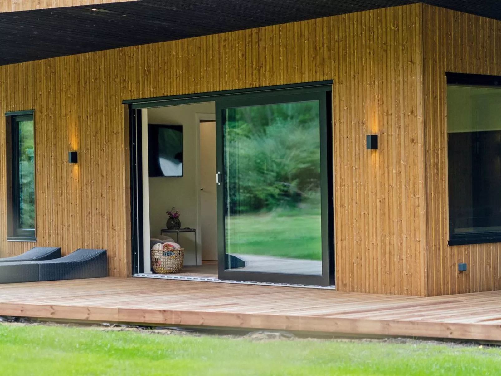 "Karlene" - 300m from the sea-Buiten