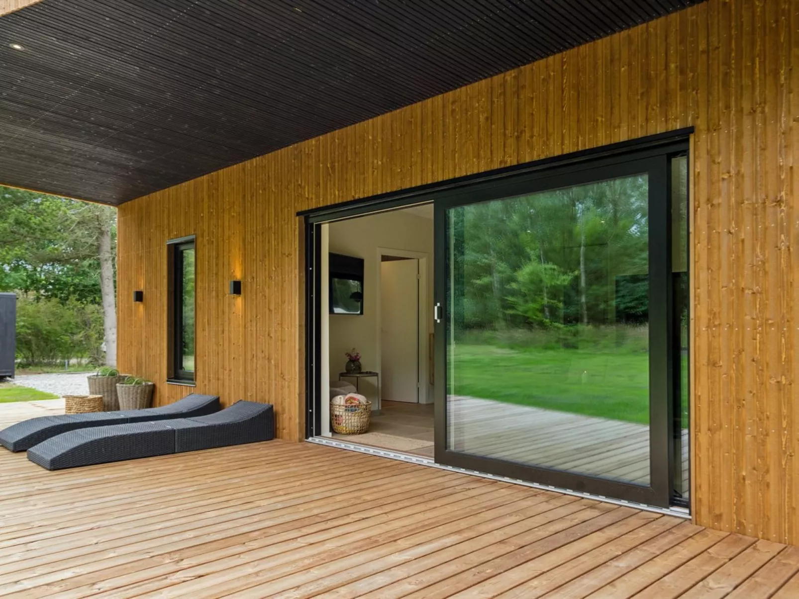 "Karlene" - 300m from the sea-Buiten