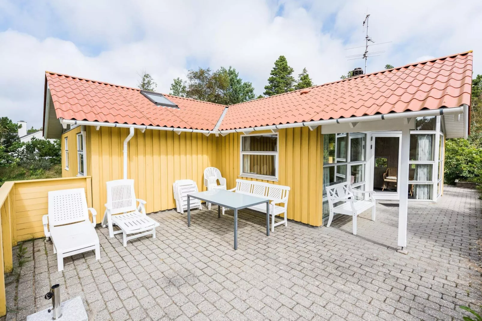 6 persoons vakantie huis op een vakantie park in Henne-Buitenlucht