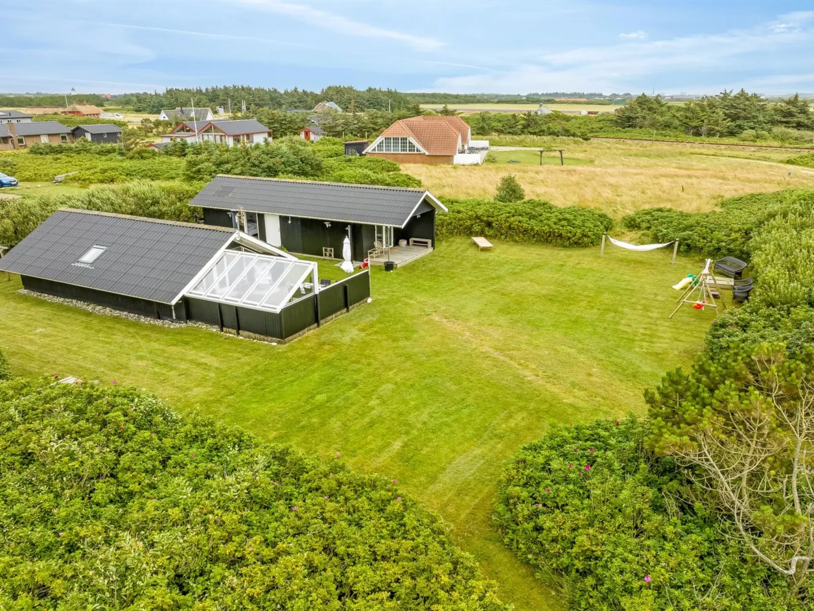 "Kamile" - 400m from the sea-Buiten