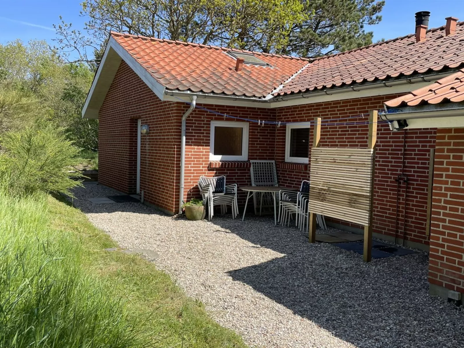"Anniesette" - 1.5km from the sea-Buiten