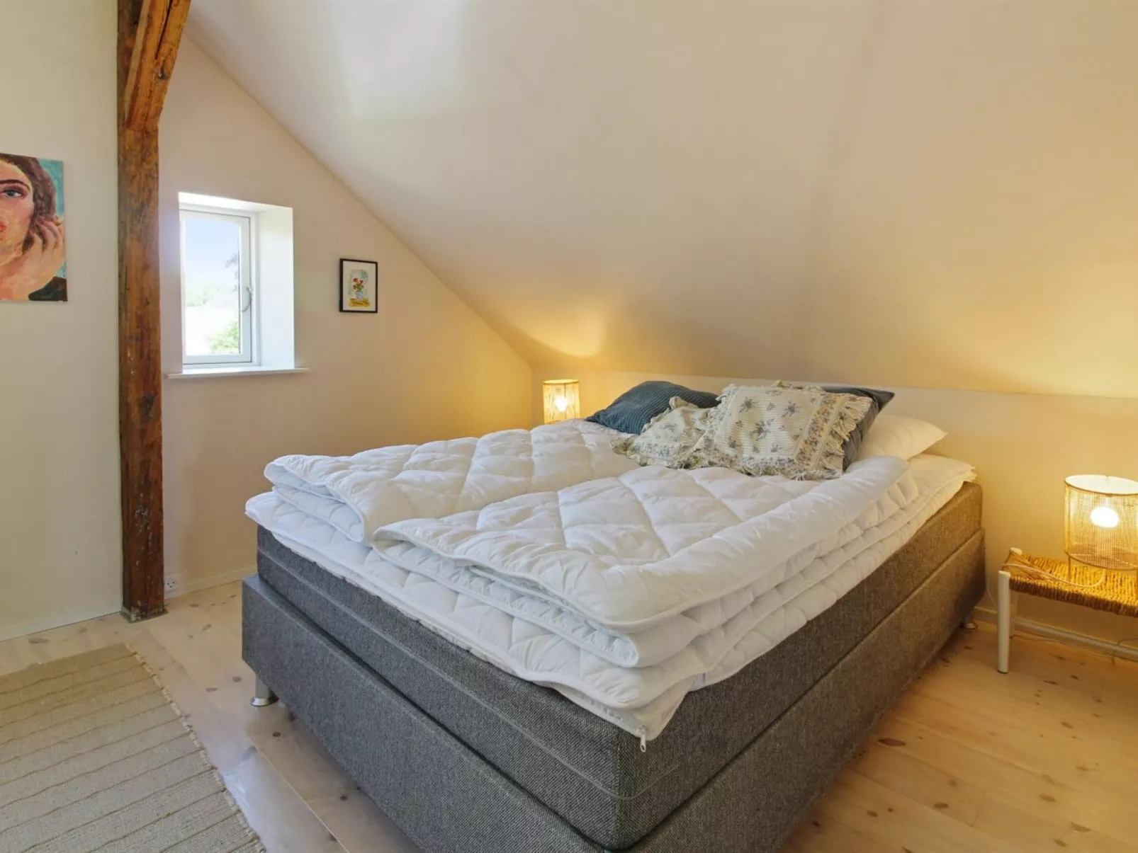 "Fenia" - 9.8km from the sea-Binnen