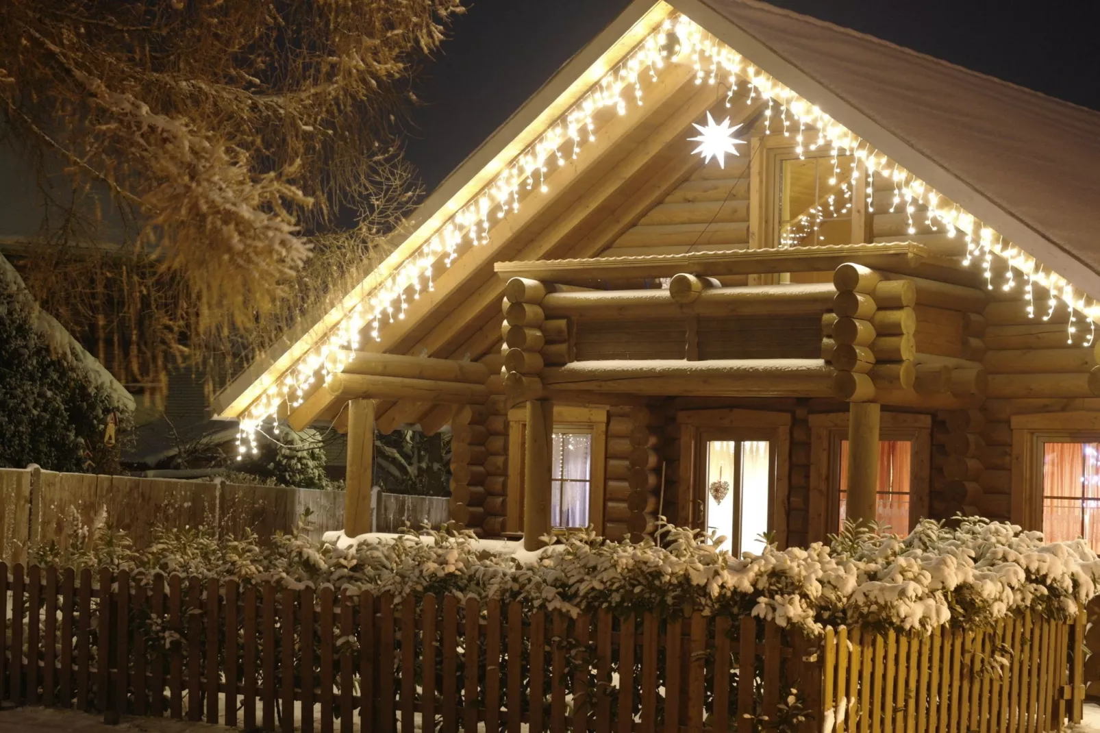 Holzhaus Ute-Exterieur winter