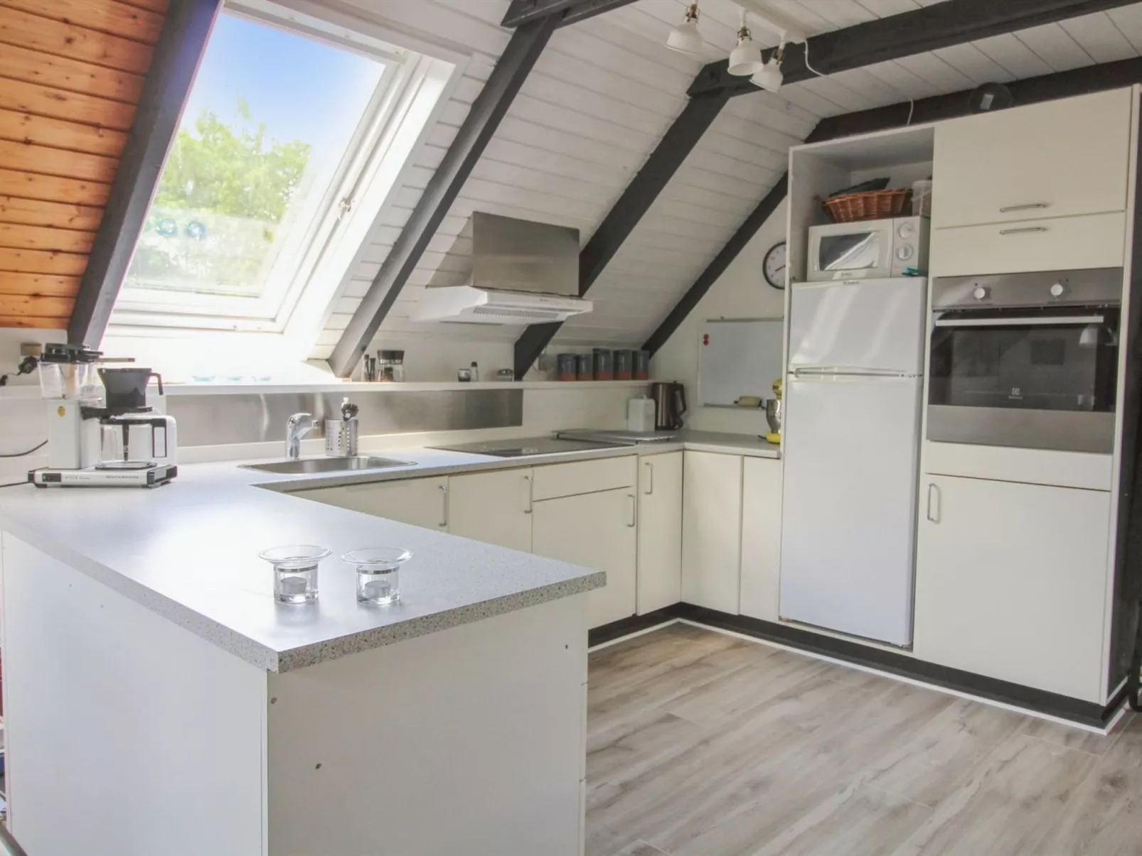 "Engelbertine" - 30km from the sea-Binnen