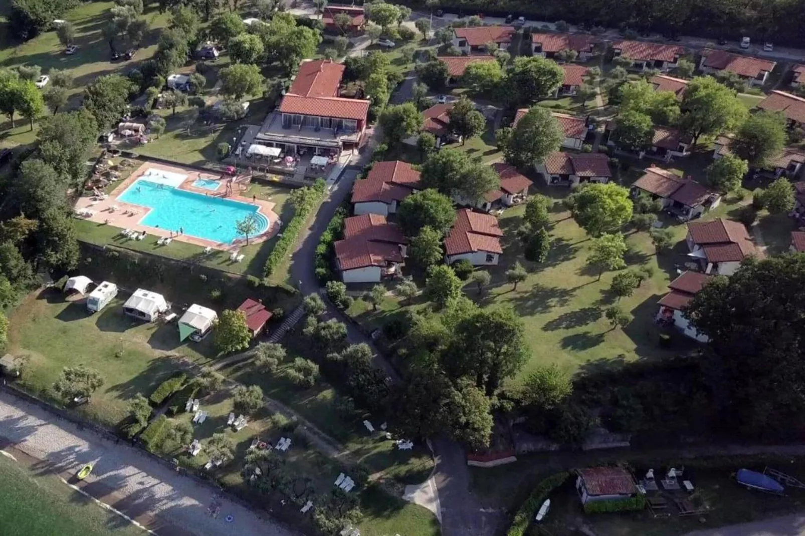 Vakantiepark Isábena 8-Zwembad