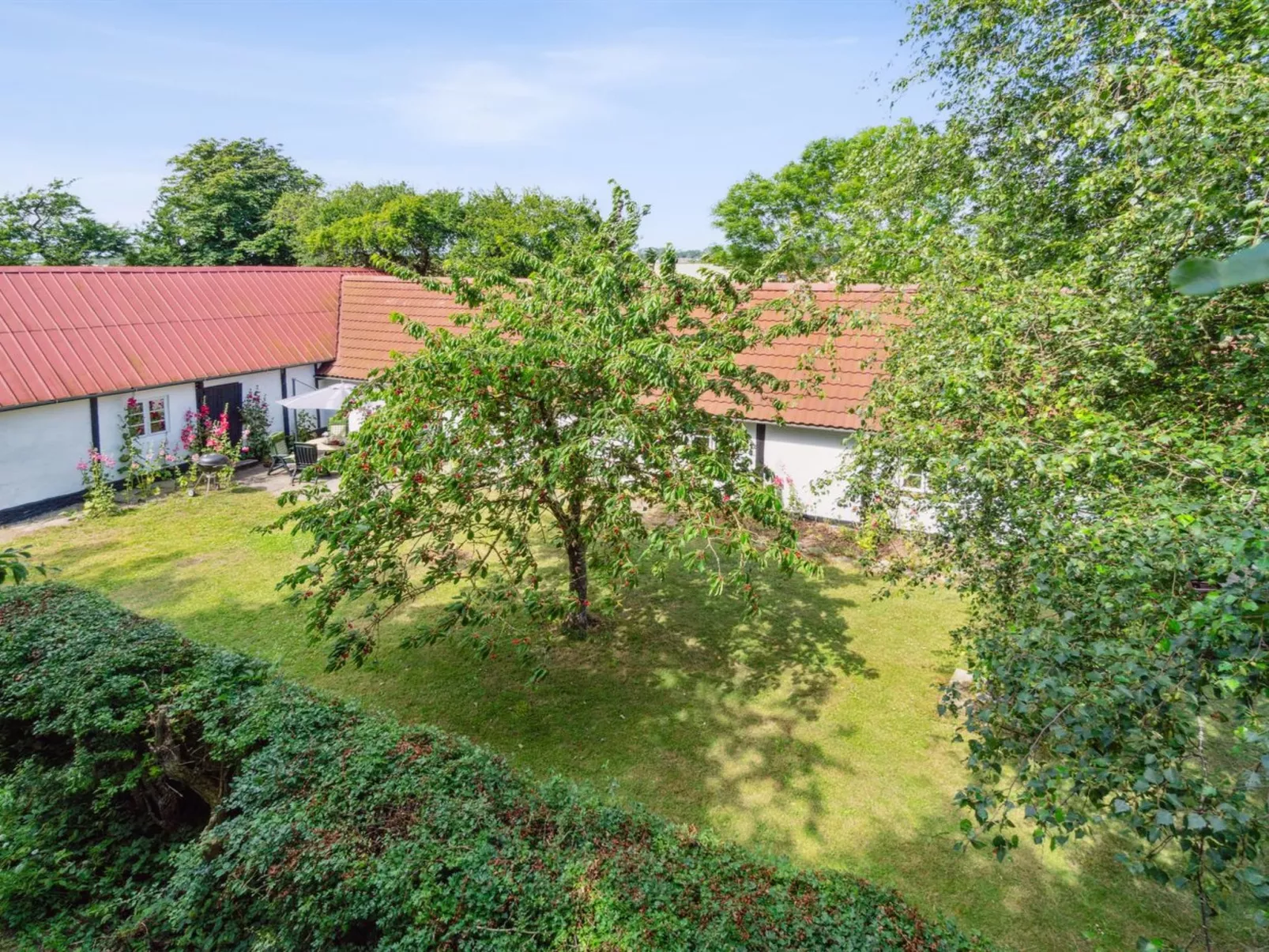 "Héléne" - 2.4km from the sea-Buiten