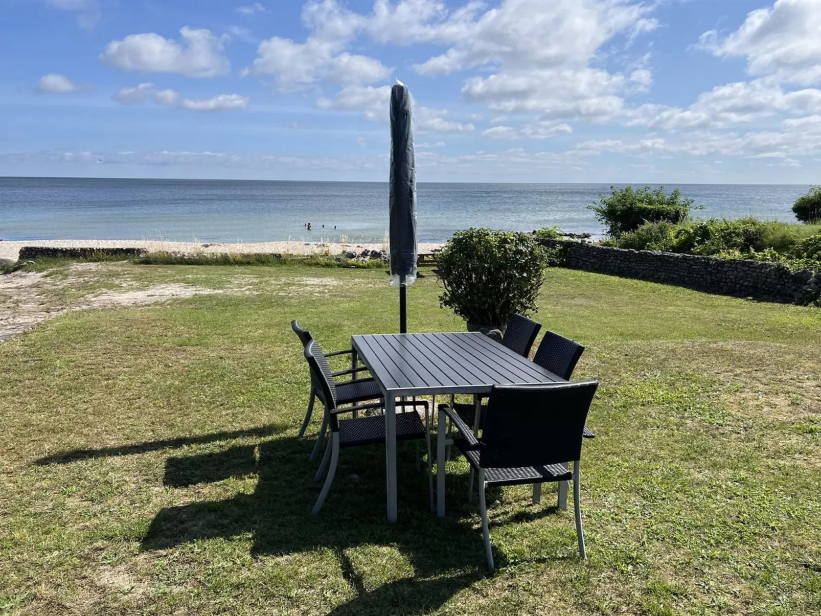 "Silke" - 10m from the sea-Buiten