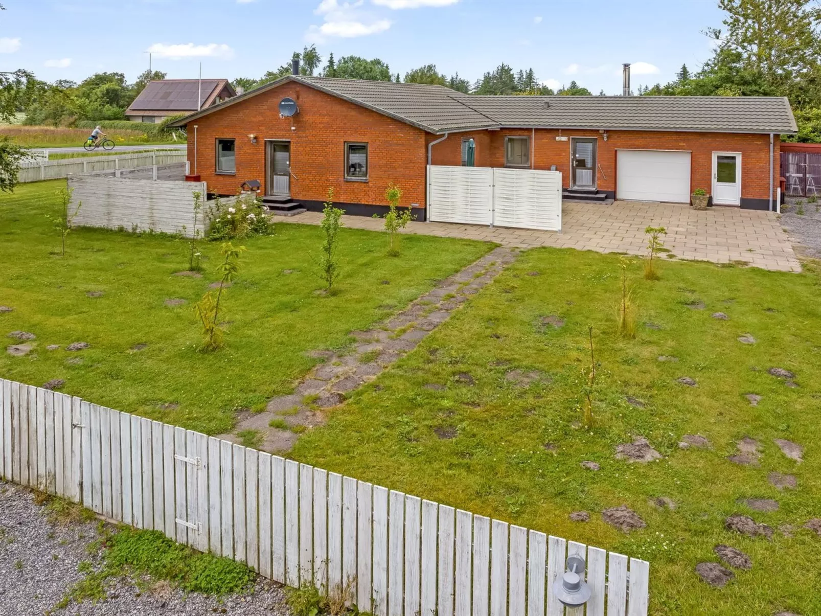 "Erle" - 4km from the sea-Buiten