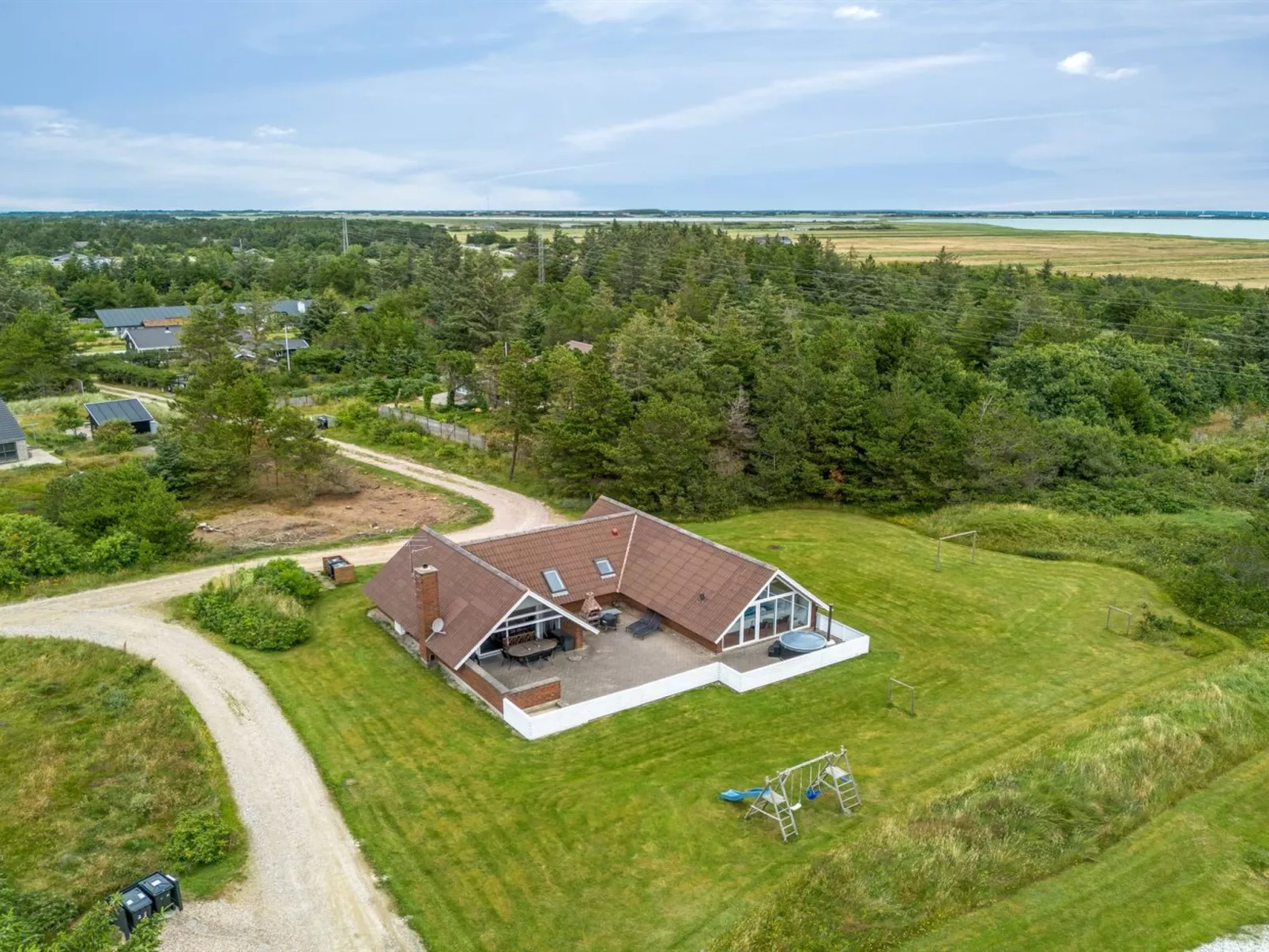 "Tuomi" - 900m from the sea-Buiten