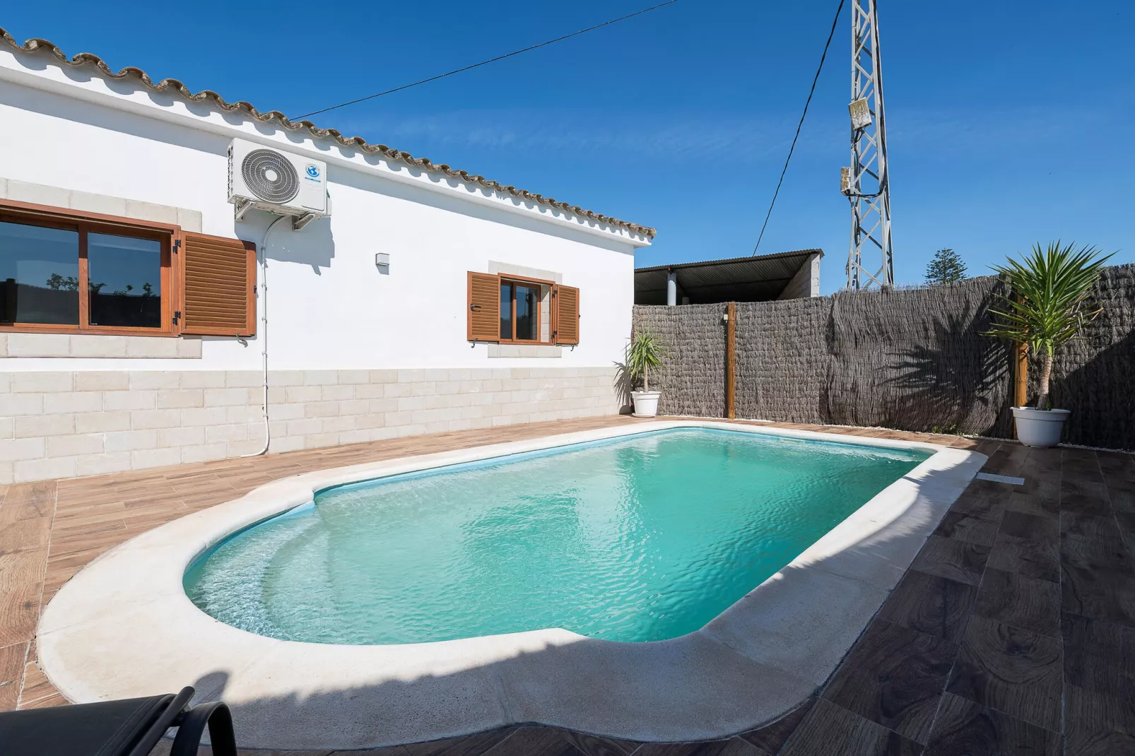 Casa Roja-Zwembad
