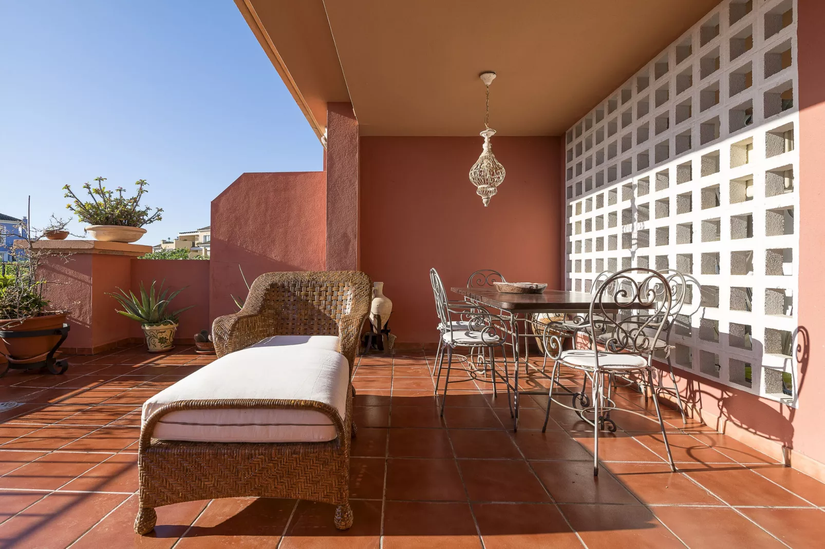 Spikes-Terrasbalkon
