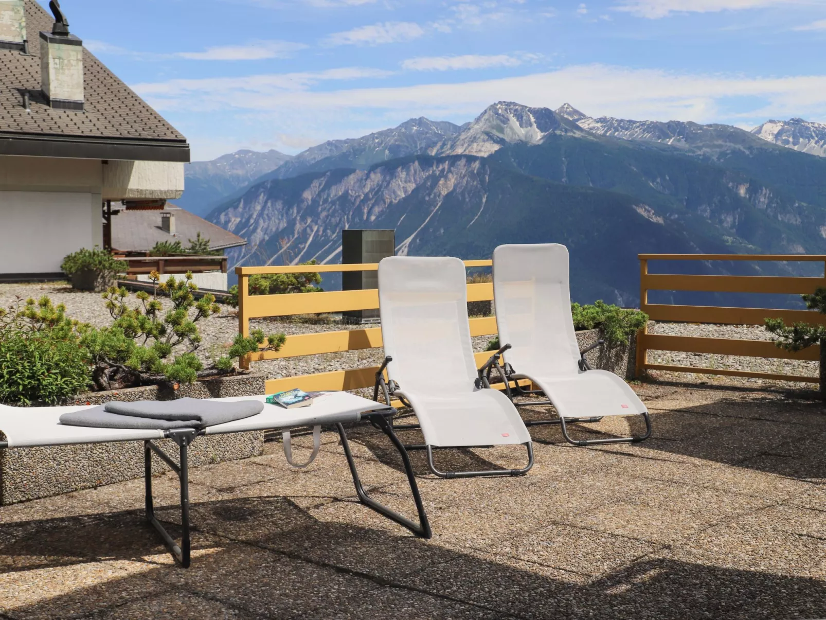 Terrasse Des Alpes 2005-Buiten